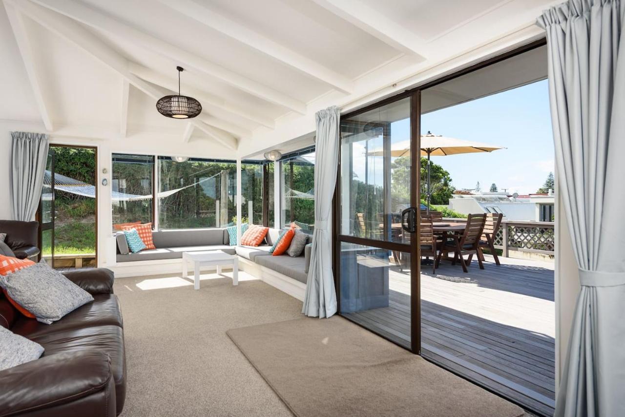 The Blue Beach House Mount Maunganui Exteriör bild