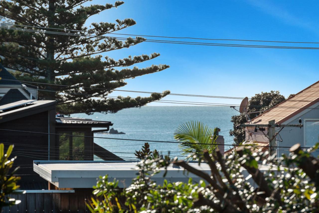 The Blue Beach House Mount Maunganui Exteriör bild